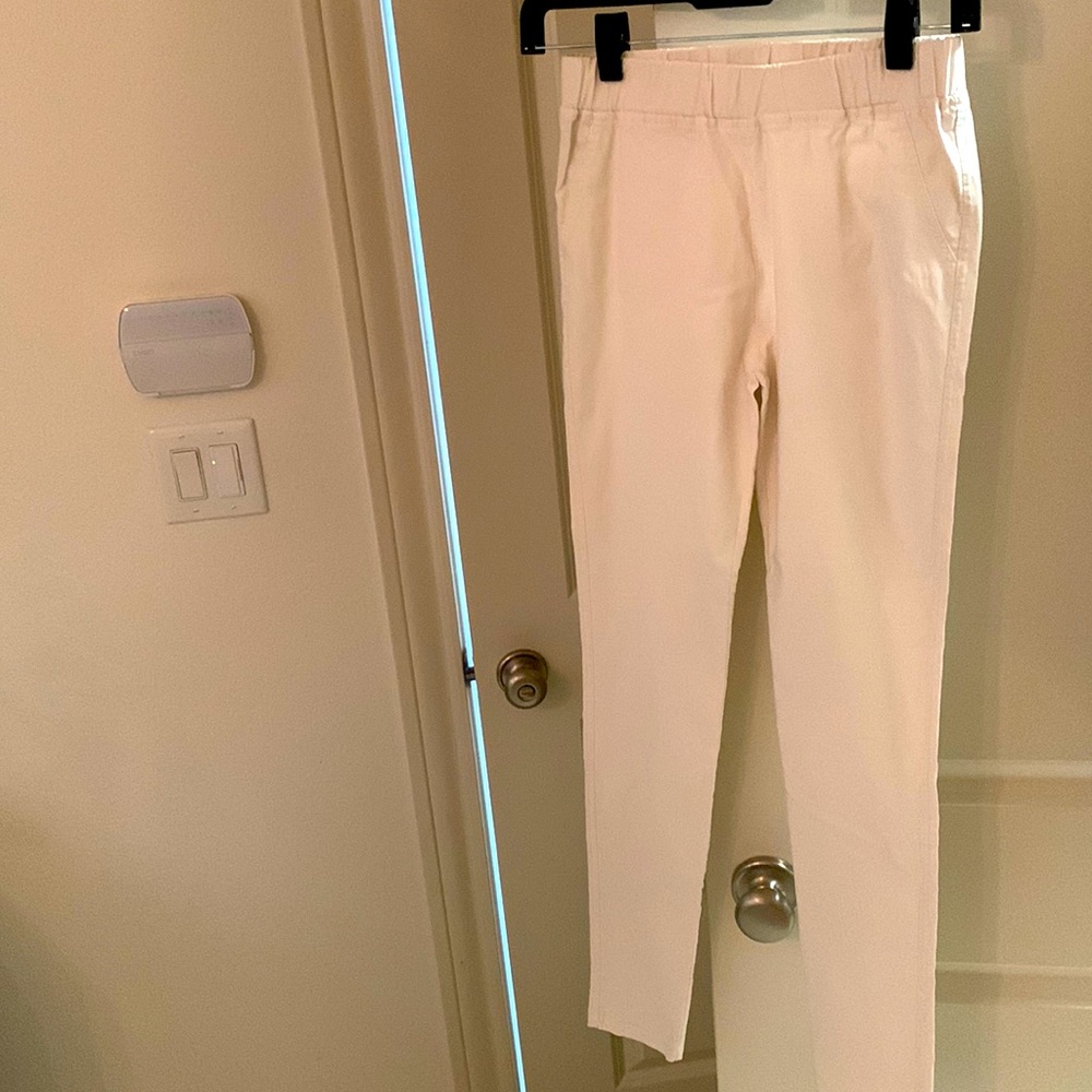 UMGEE white stretch pants